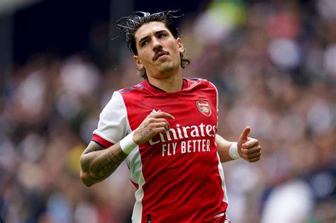 Hector Bellerin ( Arsenal ) 